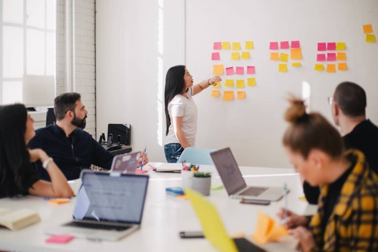 Témoignages Clients : Leur Importance sur Votre Site d&rsquo;Aide à Domicile.