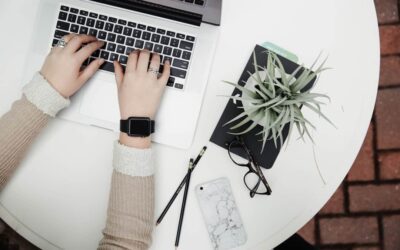 Avantages de travailler avec des agences ou des freelances à proximité géographique.