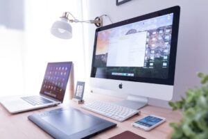 Interviews avec des créateurs de sites internet : erreurs communes et meilleures pratiques