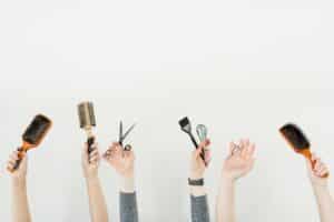« Les meilleurs designs de site web pour salons de coiffure en 2024 »