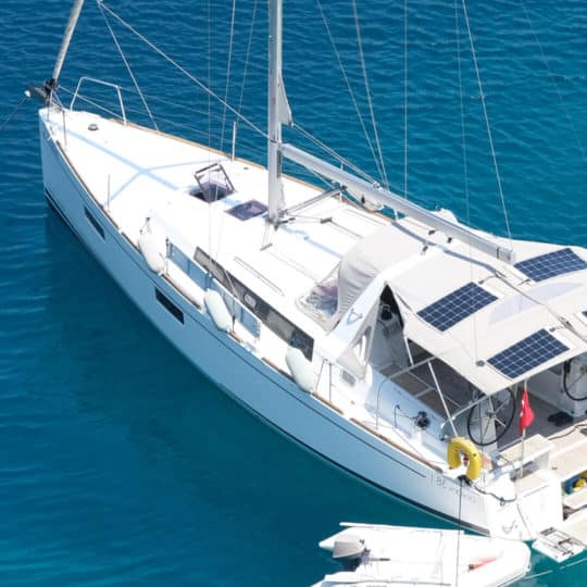 yacht rental 2 nyi 12