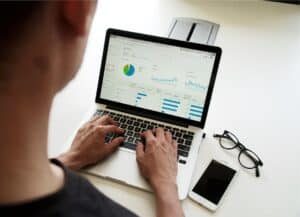 5 statistiques impressionnantes sur l’impact de l’IA en entreprise